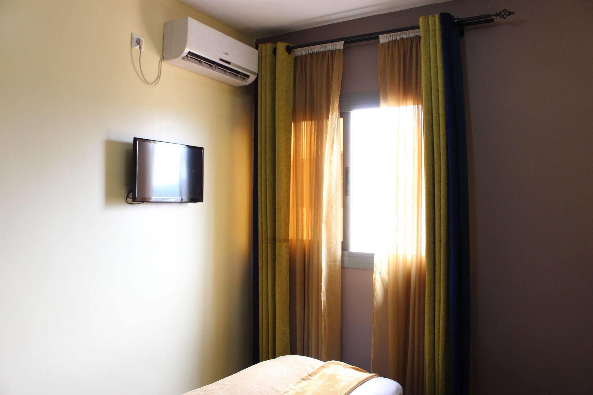 Prestige Hotel Yaounde Exterior photo